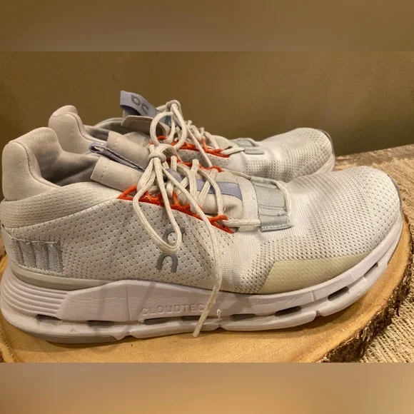 On Running Cloudnova Women's Running Shoes White / Glacier Sz-7.5 - Picture 4 of 13